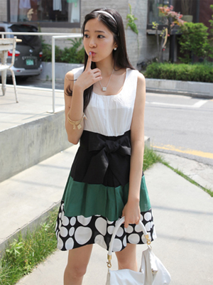 เสื้อผ้าแฟชั่น