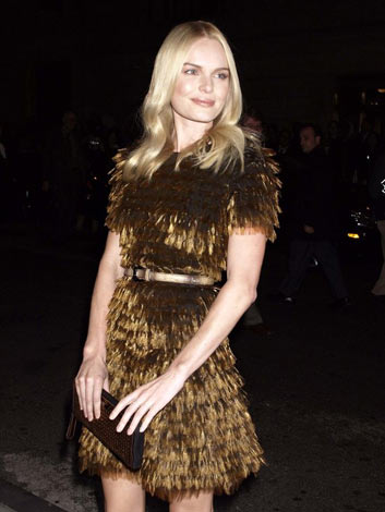 กระโปรงขนนก