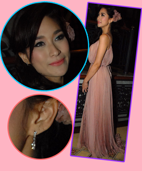 พลอย เฌอมาลย์