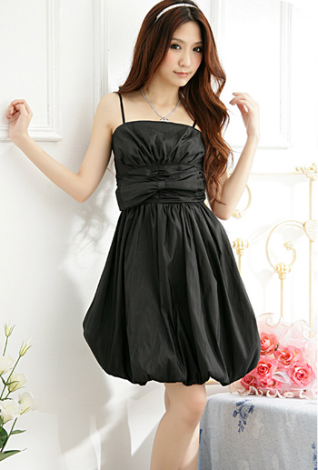 ชุดเดรสสีดำ