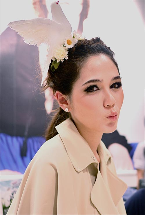 ที่คาดผมนก – ดอกไม้ โบฮีเมียน ที่คาดผมนก – ดอกไม้ โบฮีเมียน