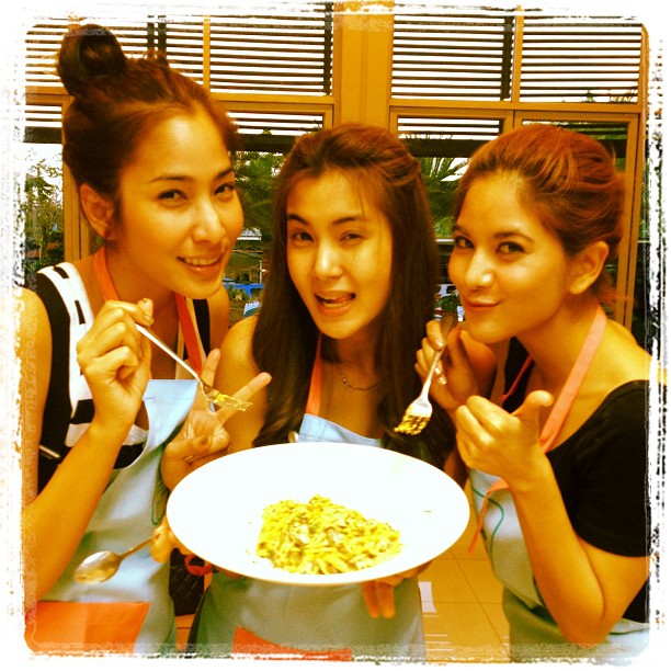 แพง พรรณชนิดา - จ๊ะจ๋า พริมรตา - ก้อย รัชวิน