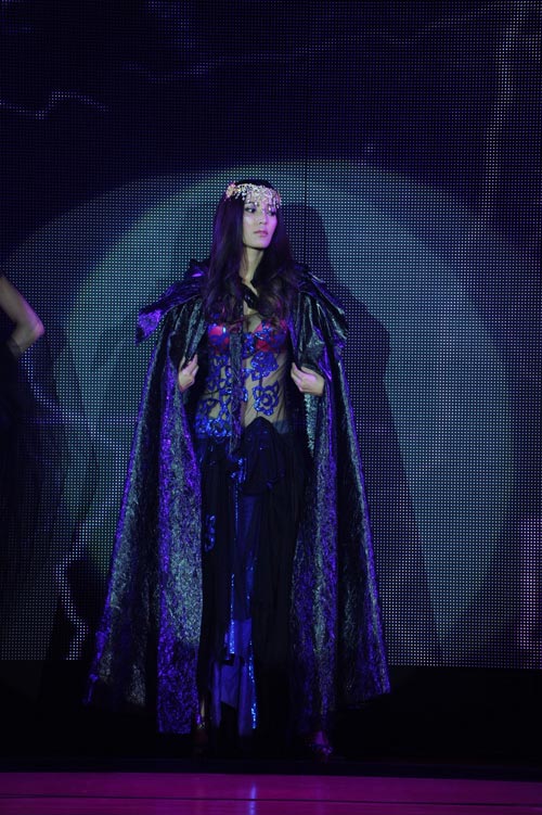 เอมมี่ เอมมี่