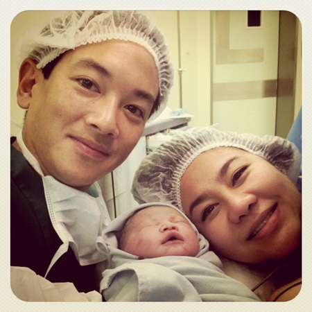 ม.ล.อภิมงคล ปลื้ม นาเดีย คลอดลูกชายแล้ว