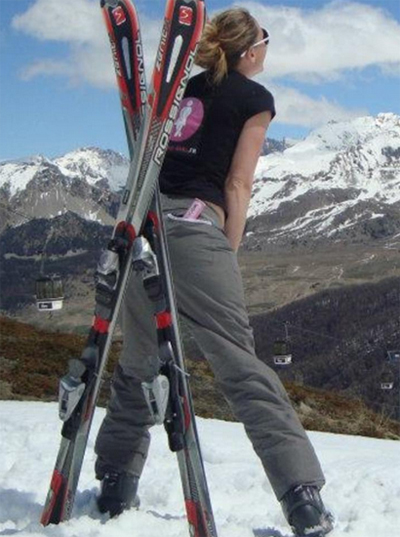 อุปกรณ์ช่วยผู้หญิงยืนฉี่ อุปกรณ์ช่วยผู้หญิงยืนฉี่