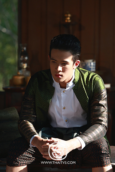 เจมส์ มาร์ เจมส์ มาร์