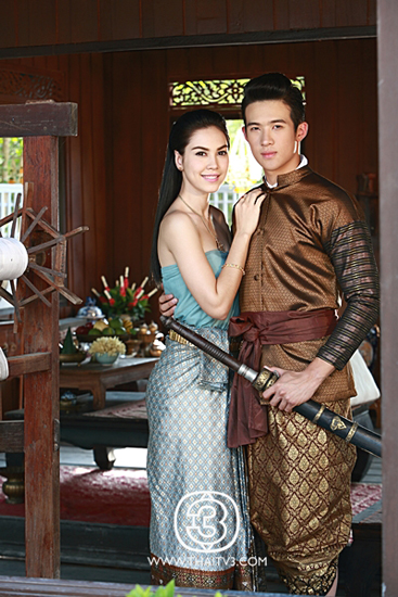 เจมส์ มาร์ เจมส์ มาร์