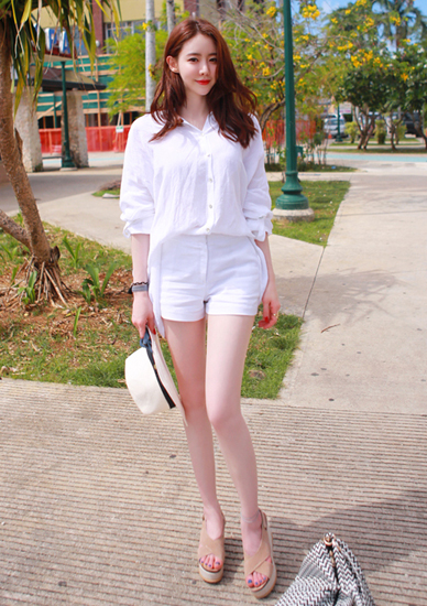 กางเกงขาสั้นสีขาว กางเกงขาสั้นสีขาว