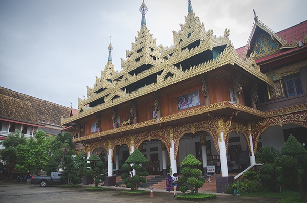 แบกเป้นั่งรถไฟ ต่อรถเมล์ เที่ยวสังขละบุรีหน้าฝน แบกเป้นั่งรถไฟ ต่อรถเมล์ เที่ยวสังขละบุรีหน้าฝน