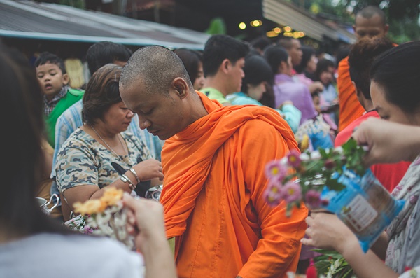 แบกเป้นั่งรถไฟ ต่อรถเมล์ เที่ยวสังขละบุรีหน้าฝน แบกเป้นั่งรถไฟ ต่อรถเมล์ เที่ยวสังขละบุรีหน้าฝน