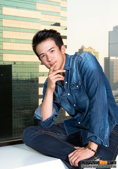 เจมส์ มาร์ เจมส์ มาร์