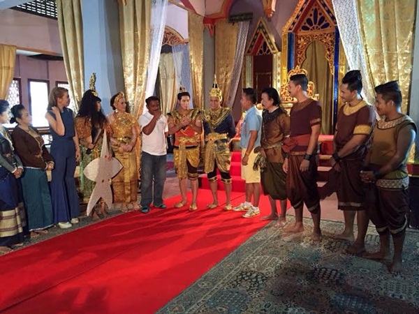 เปิดใจ เดียร์ ดาริน นางเอก แก้วหน้าม้า ในรายการที่นี่หมอชิต เปิดใจ เดียร์ ดาริน นางเอก แก้วหน้าม้า ในรายการที่นี่หมอชิต