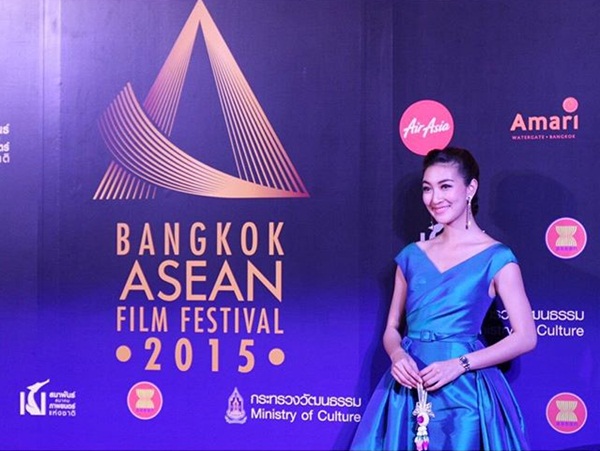 แพนเค้ก เขมนิจ แพนเค้ก เขมนิจ