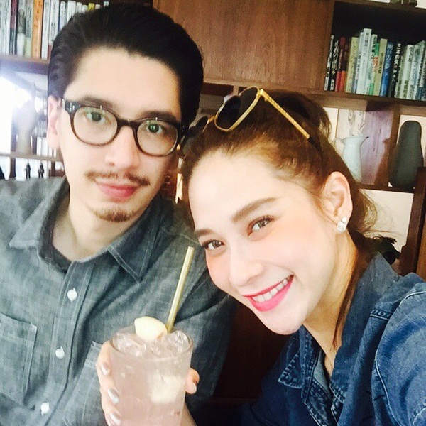 พลอย จากใจถึง จอห์น พลอย จากใจถึง จอห์น