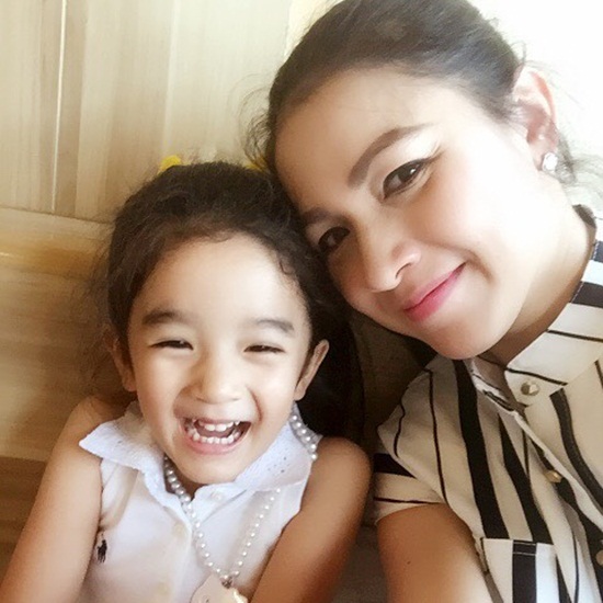 น้องณดา ฉายแววซุปตาร์ น้องณดา ฉายแววซุปตาร์