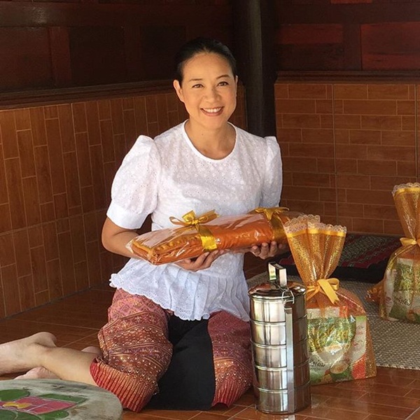 กบ ปภัสรา ทำบุญวันคล้ายวันเกิด กบ ปภัสรา ทำบุญวันคล้ายวันเกิด