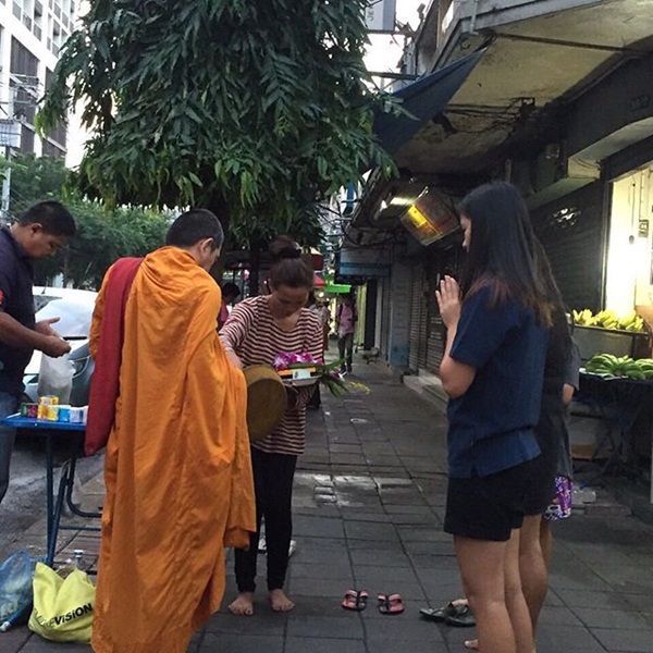 กบ ปภัสรา ทำบุญวันคล้ายวันเกิด กบ ปภัสรา ทำบุญวันคล้ายวันเกิด