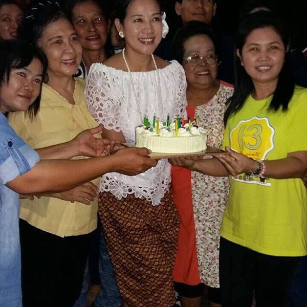 กบ ปภัสรา ทำบุญวันคล้ายวันเกิด กบ ปภัสรา ทำบุญวันคล้ายวันเกิด