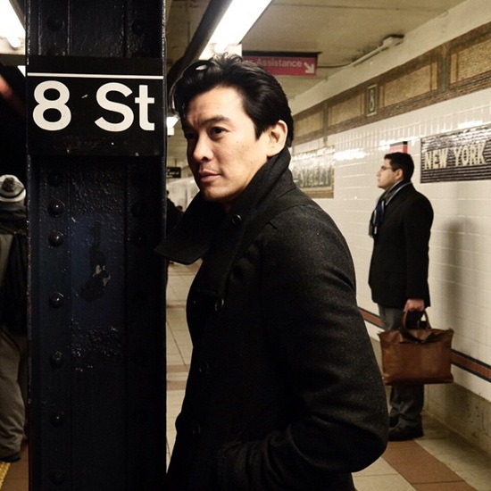 ชาคริต แย้มนาม ชาคริต แย้มนาม