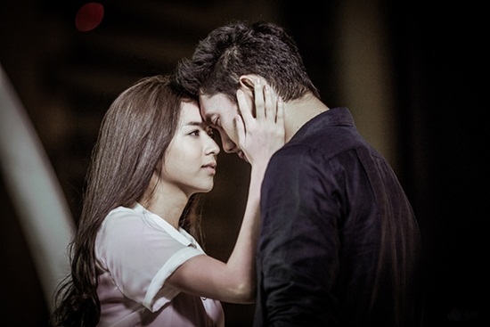 เพลงไทยสุดฮอต ประจำปี 2558 เพลงไทยสุดฮอต ประจำปี 2558