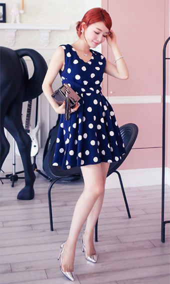 ชุดไปงานแต่งงานกลางวัน ชุดไปงานแต่งงานกลางวัน