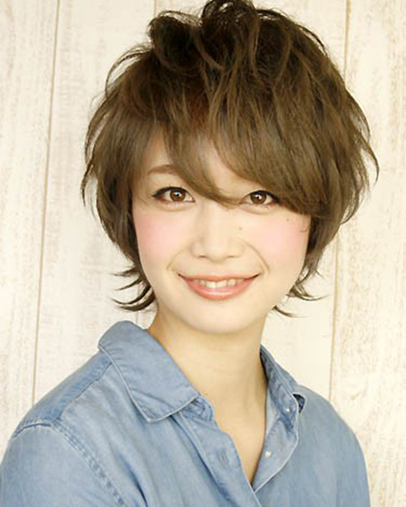 ทรงผมสั้นสําหรับคนหน้าใหญ่ ทรงผมสั้นสําหรับคนหน้าใหญ่