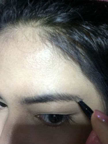 แต่งหน้าทำผมแบบง่าย ๆ แต่งหน้าทำผมแบบง่าย ๆ