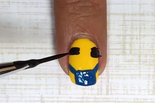 ลายเพ้นท์เล็บมินเนี่ยน ลายเพ้นท์เล็บมินเนี่ยน