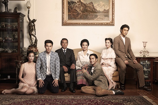 พลับพลึงสีชมพู พลับพลึงสีชมพู