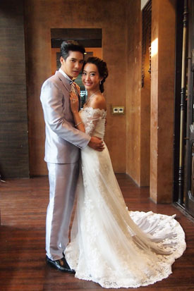 รอยรักแรงแค้น รอยรักแรงแค้น