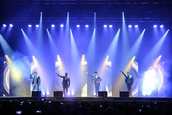 Blue Live in Bangkok 2015 Blue Live in Bangkok 2015