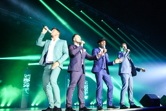 Blue Live in Bangkok 2015 Blue Live in Bangkok 2015