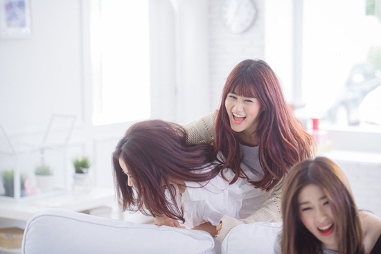 เฟย์ ฟาง แก้ว MV เพลง รักอย่าบ่น เฟย์ ฟาง แก้ว MV เพลง รักอย่าบ่น