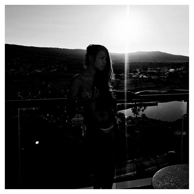 แคลอรีน นีมะโยธิน แคลอรีน นีมะโยธิน