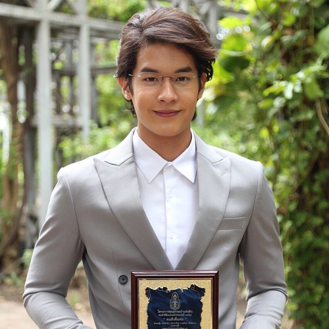 เพื่อน คณิน ผมสั้น เพื่อน คณิน ผมสั้น