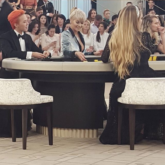 ชมพู่ อารยา ใหม่ ดาวิกา ไปงานแฟชั่นโชว์ Chanel ชมพู่ อารยา ใหม่ ดาวิกา ไปงานแฟชั่นโชว์ Chanel