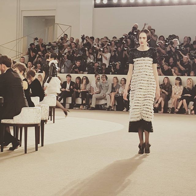 ชมพู่ อารยา ใหม่ ดาวิกา ไปงานแฟชั่นโชว์ Chanel ชมพู่ อารยา ใหม่ ดาวิกา ไปงานแฟชั่นโชว์ Chanel