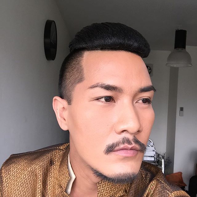 แบ้งค์ แคลช แบ้งค์ แคลช