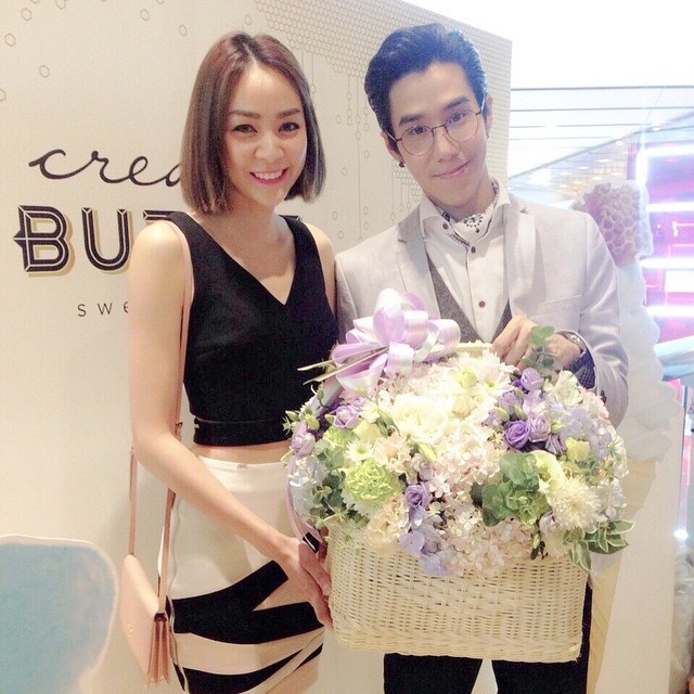 โฟร์ ศัลยกรรม โฟร์ ศัลยกรรม