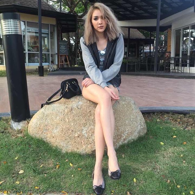 โฟร์ ศัลยกรรม โฟร์ ศัลยกรรม