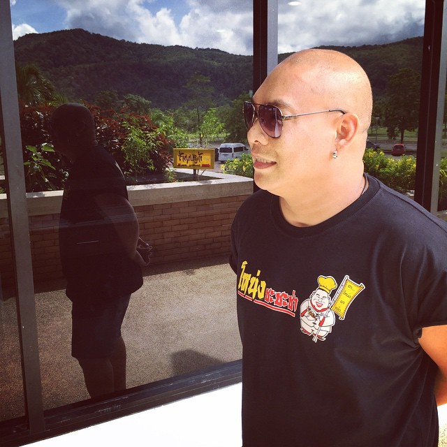 โหน่ง ชะชะช่า โหน่ง ชะชะช่า