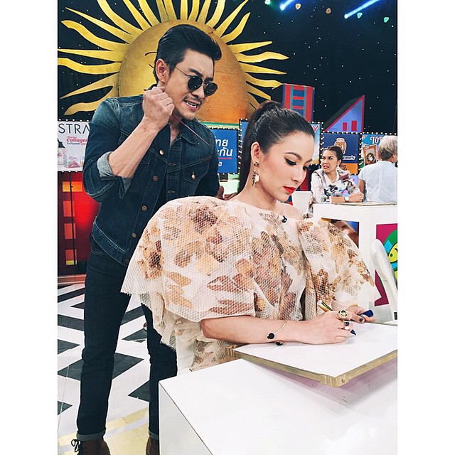 ต้นหอม ศกุลตลา บอย พิษณุ ต้นหอม ศกุลตลา บอย พิษณุ