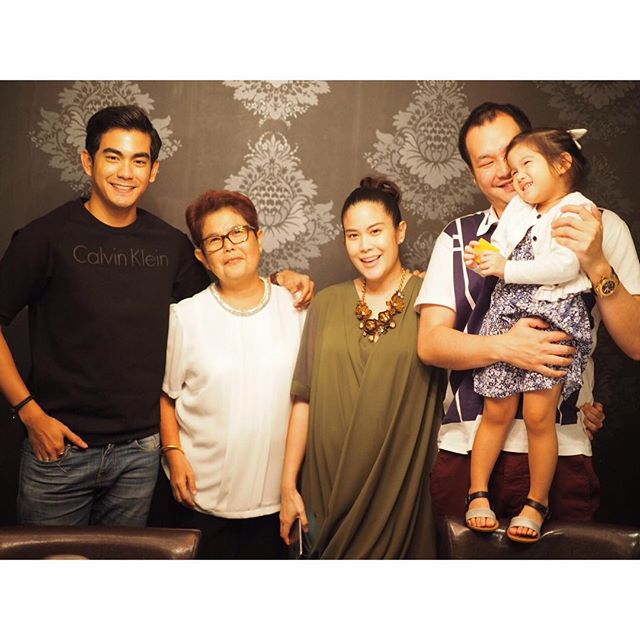 ฌอห์ณ จินดาโชติ ฌอห์ณ จินดาโชติ