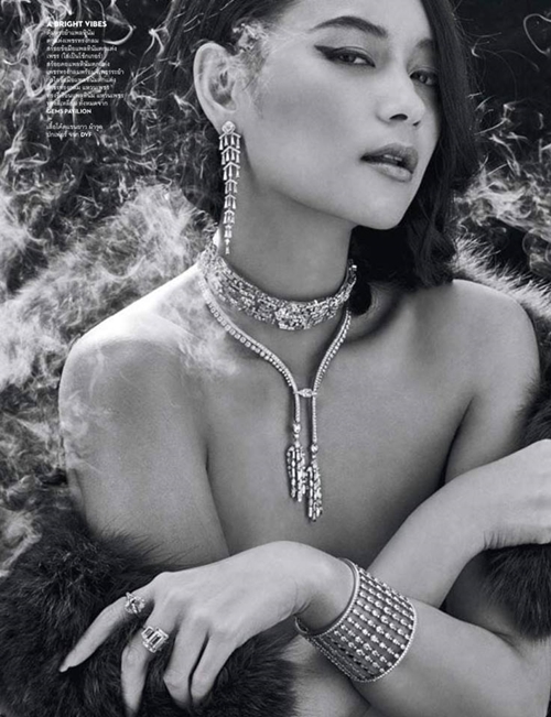 บี น้ำทิพย์ ปก Vogue Thailand บี น้ำทิพย์ ปก Vogue Thailand