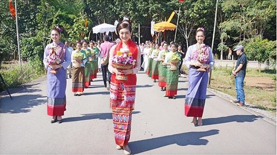 แพนเค้ก เขมนิจ ทำบุญ แพนเค้ก เขมนิจ ทำบุญ