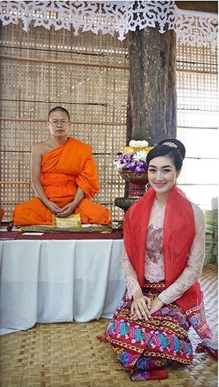 แพนเค้ก เขมนิจ ทำบุญ แพนเค้ก เขมนิจ ทำบุญ