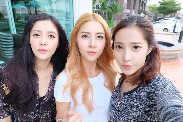 เนย แจม พิกเล็ต ก่อนเข้าวงการ เนย แจม พิกเล็ต ก่อนเข้าวงการ