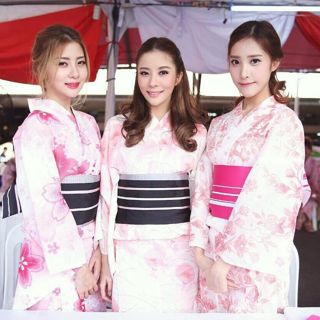 เนย แจม พิกเล็ต ก่อนเข้าวงการ เนย แจม พิกเล็ต ก่อนเข้าวงการ