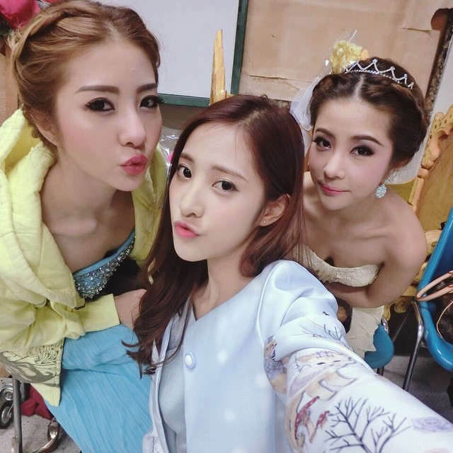 เนย แจม พิกเล็ต ก่อนเข้าวงการ เนย แจม พิกเล็ต ก่อนเข้าวงการ