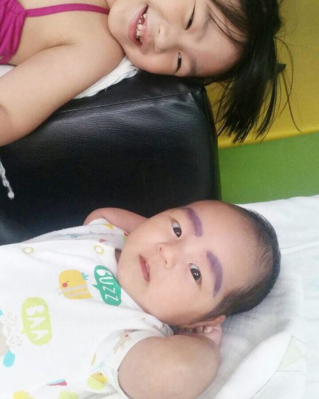 น้องออกู๊ด ลูกเปิ้ล นาคร น้องออกู๊ด ลูกเปิ้ล นาคร